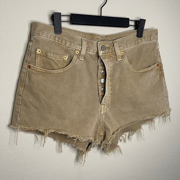 Levi’s 501 Denim Shorts High Rise Cutoff Women’s Tan Button Fly - Size 31 - Picture 2 of 5